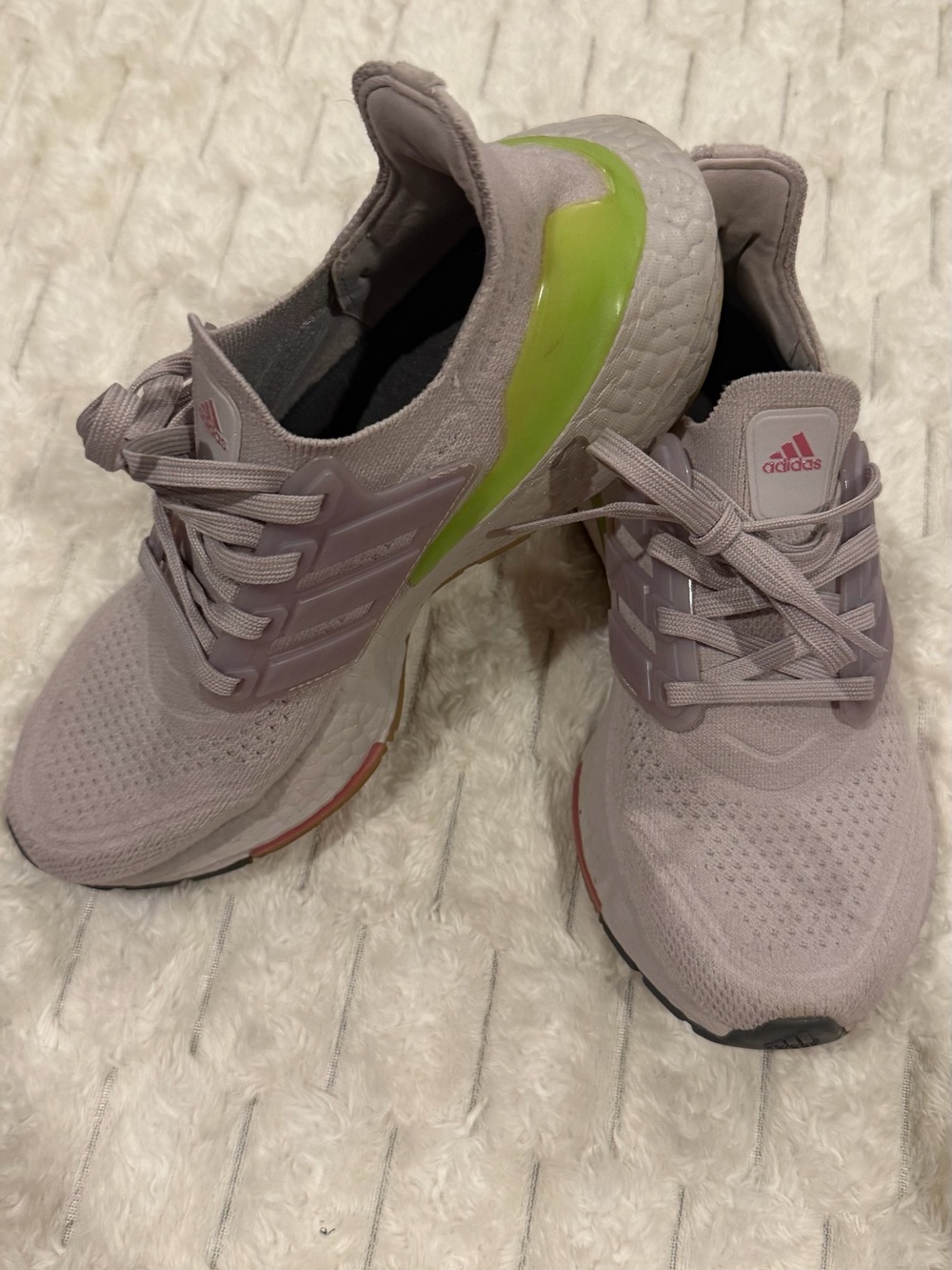 adidas Women's Athletic Running Shoes in Lavender with Neon Green Heel